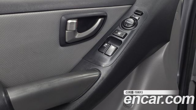 Hyundai Starex 2018 — photo 29