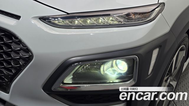 Hyundai Kona 2018 — photo 8
