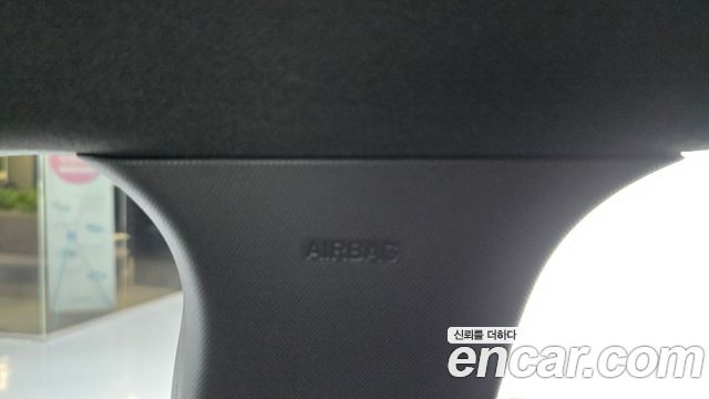 Hyundai Kona 2018 — photo 29