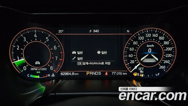 Ford Mustang 2021 — photo 11