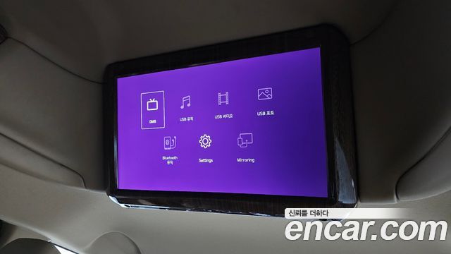 Kia Canival 2016 — photo 23