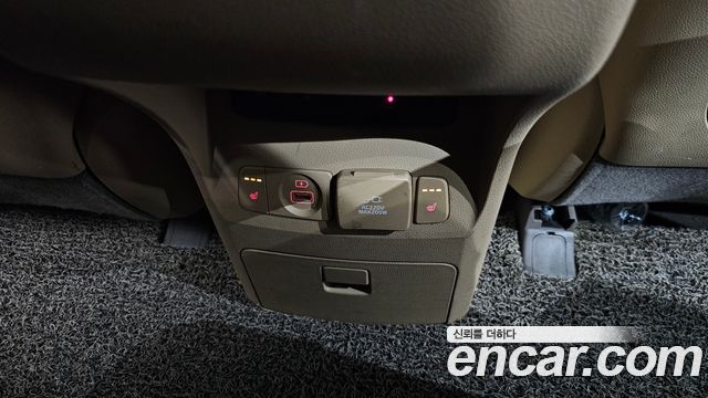 Kia Canival 2016 — photo 25
