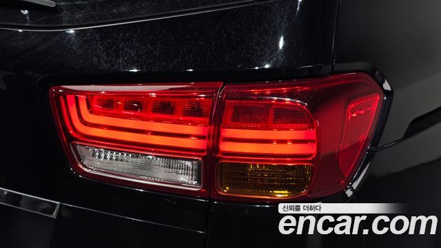 Kia Canival 2016 — photo 9