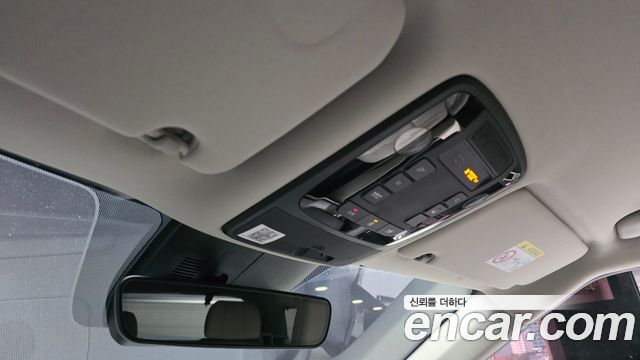 Kia Canival 2022 — photo 18