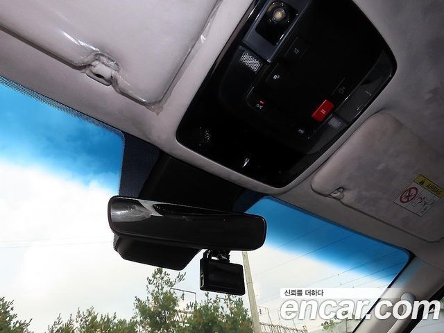 Hyundai Staria 2024 — photo 18