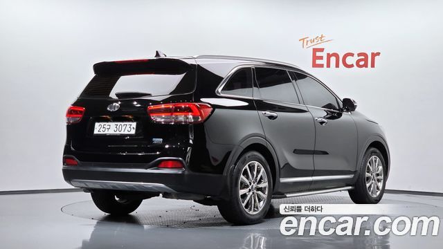 Kia Sorento 2017 — photo 2