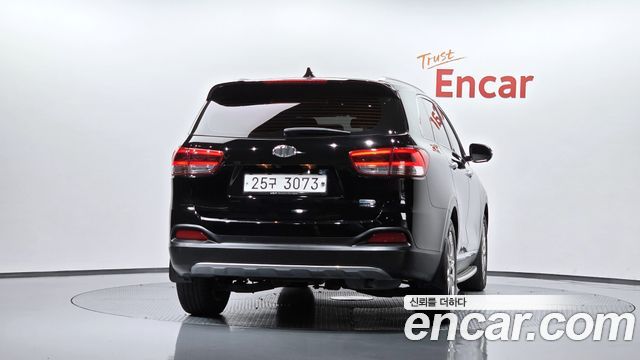 Kia Sorento 2017 — photo 4