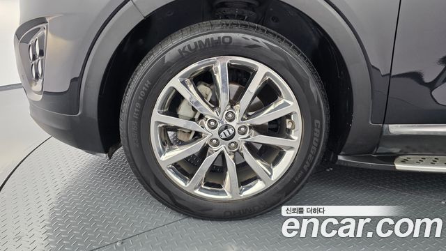 Kia Sorento 2017 — photo 5