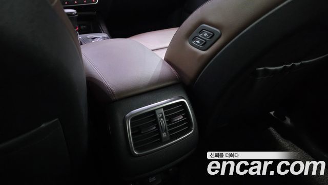 Kia Sorento 2017 — photo 19