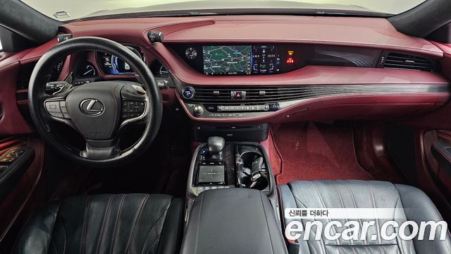 Lexus LS 2018 — photo 7
