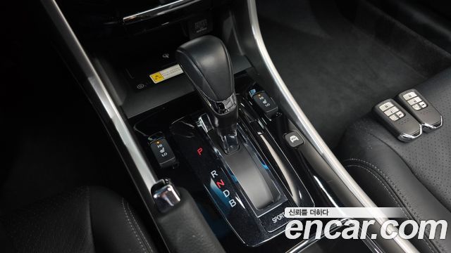 Honda Accord 2017 — photo 9