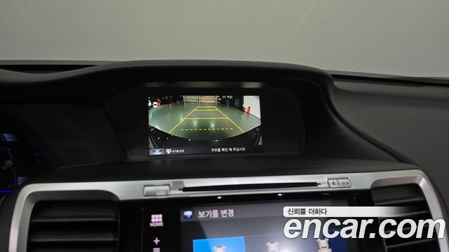 Honda Accord 2017 — photo 16