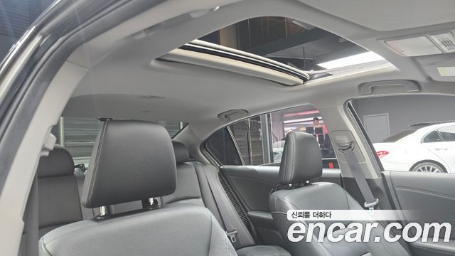 Honda Accord 2017 — photo 19