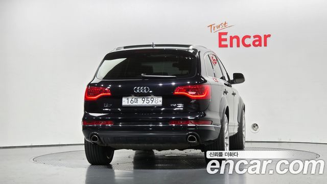 Audi Q7 2015 — photo 4