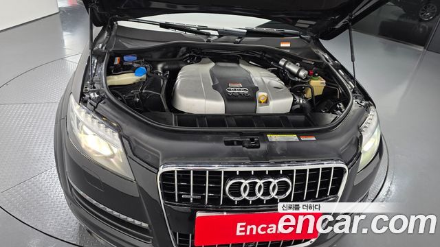 Audi Q7 2015 — photo 6