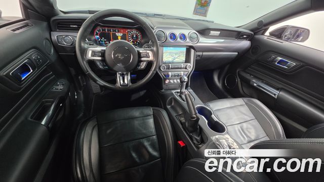 Ford Mustang 2019 — photo 10