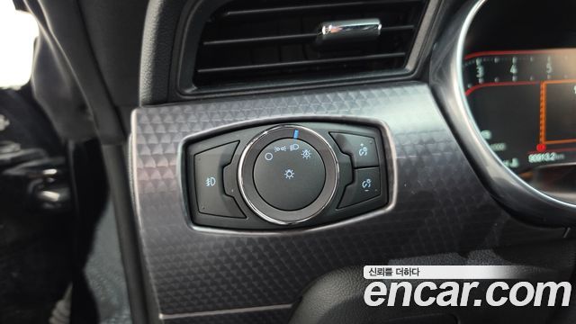 Ford Mustang 2019 — photo 28