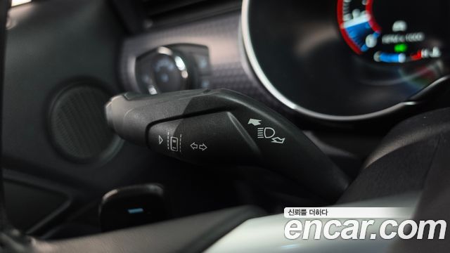 Ford Mustang 2019 — photo 37