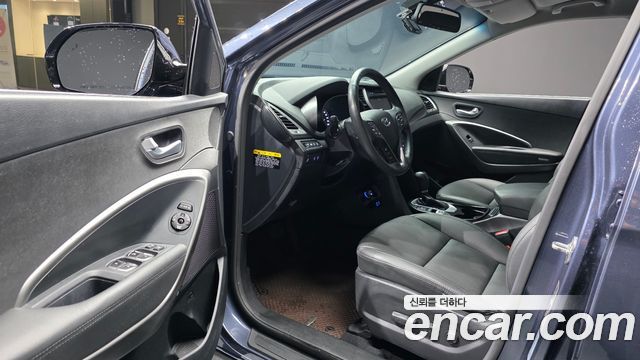 Hyundai Santafe 2018 — photo 13