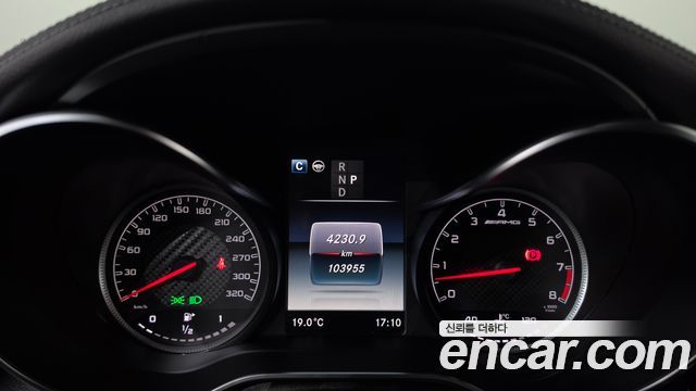 Mercedes-Benz GLC-Class 2018 — photo 11