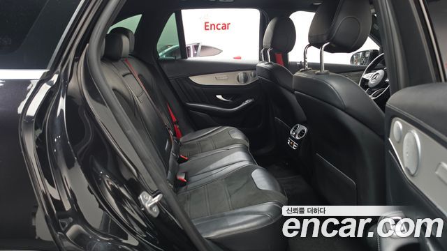 Mercedes-Benz GLC-Class 2018 — photo 17