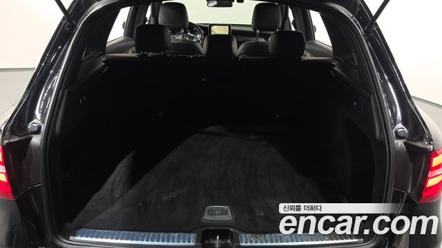 Mercedes-Benz GLC-Class 2018 — photo 27
