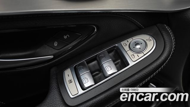 Mercedes-Benz GLC-Class 2018 — photo 34