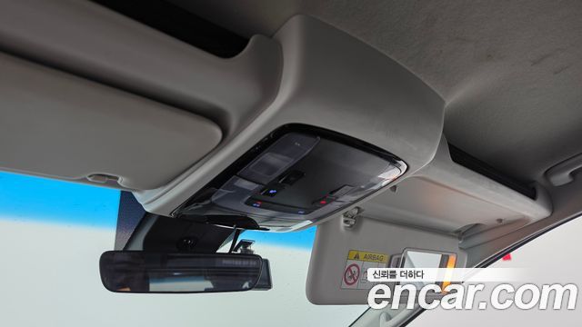Hyundai Staria 2022 — photo 24