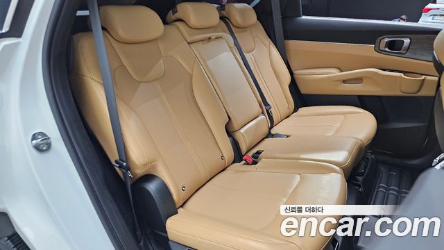 Kia Sorento 2021 — photo 17