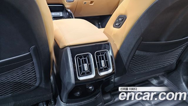 Kia Sorento 2021 — photo 25