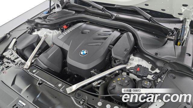 BMW 5-Series 2025 — photo 6