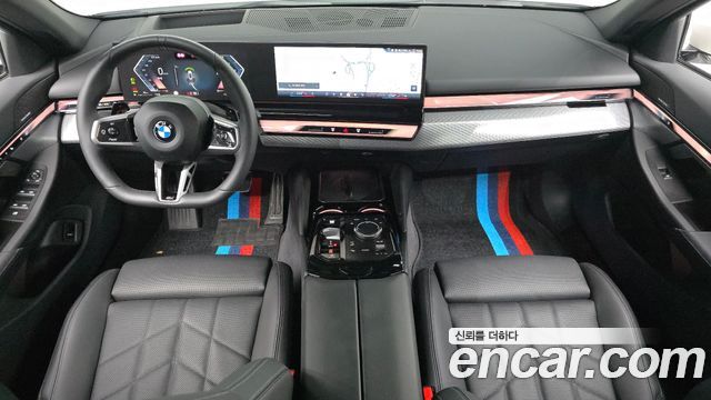 BMW 5-Series 2025 — photo 7