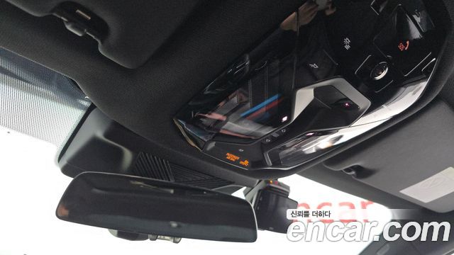BMW 5-Series 2025 — photo 19