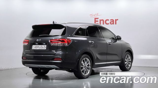 Kia Sorento 2016 — photo 2
