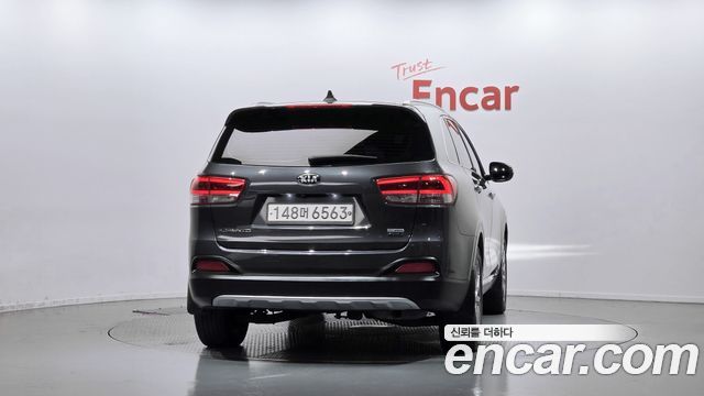 Kia Sorento 2016 — photo 4