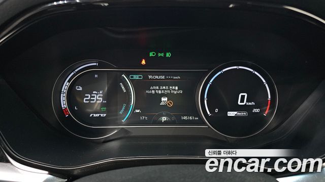 Kia Niro 2022 — photo 11