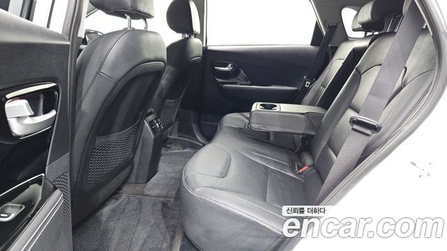Kia Niro 2022 — photo 18