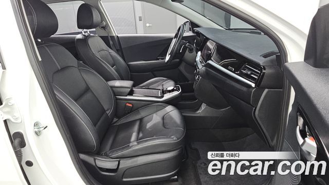 Kia Niro 2022 — photo 16