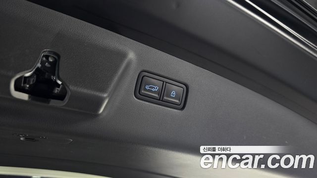 Hyundai Santafe 2024 — photo 24