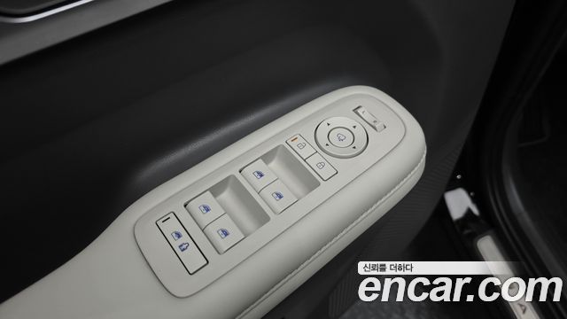 Hyundai Santafe 2024 — photo 26