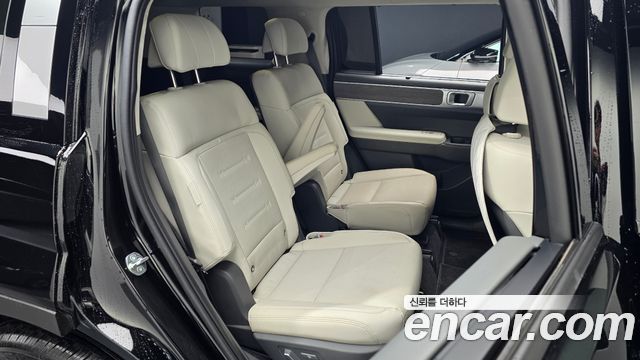 Hyundai Santafe 2024 — photo 16