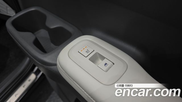 Hyundai Santafe 2024 — photo 27
