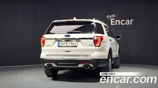 Ford Explorer 2018 — photo 4