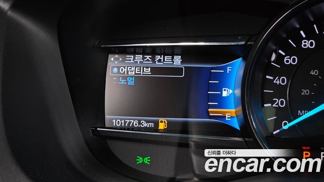 Ford Explorer 2018 — photo 33