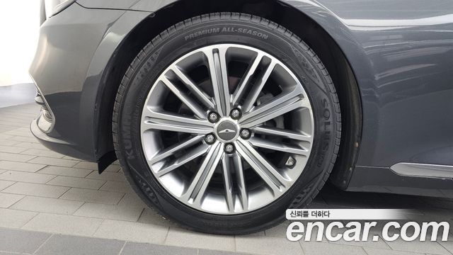 Genesis G80 2017 — photo 5