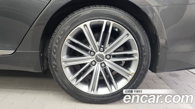 Genesis G80 2017 — photo 7
