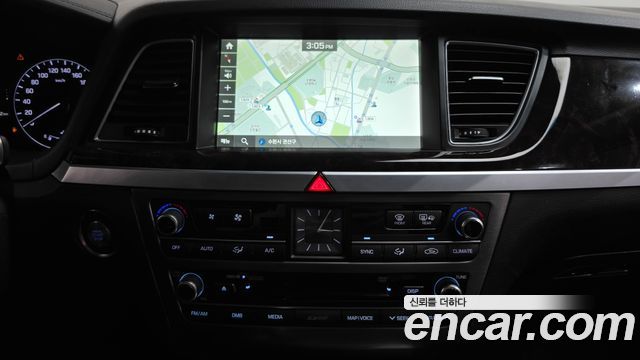 Hyundai Genesis 2015 — photo 14