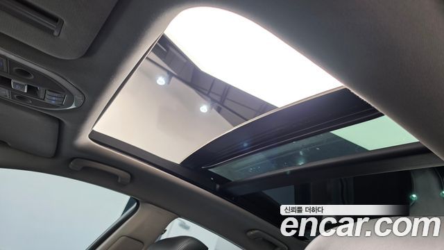 Hyundai Genesis 2015 — photo 17
