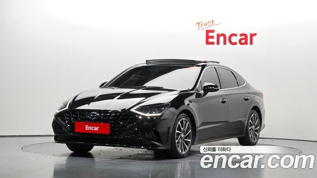 Hyundai Sonata 2022 — photo 1