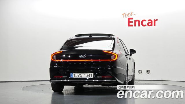 Hyundai Sonata 2022 — photo 4